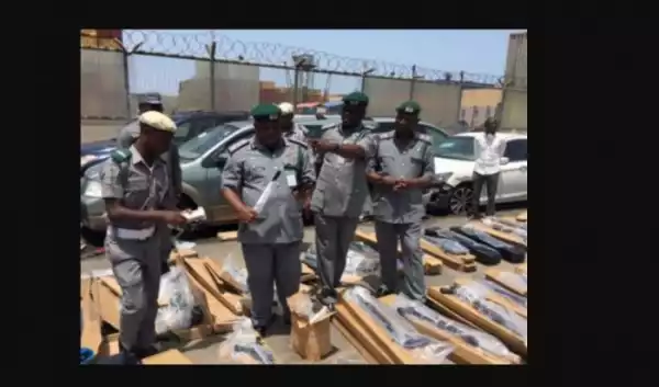 BREAKING! Another 440 Rifles Uncovered In Lagos
